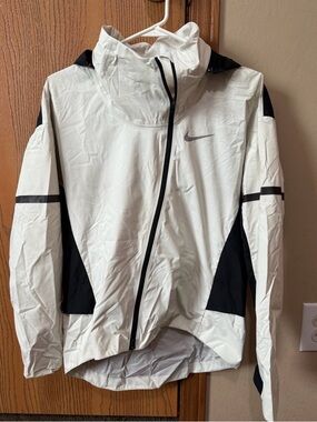 Nike Zonal Aeroshield Black Jacket with White Branding